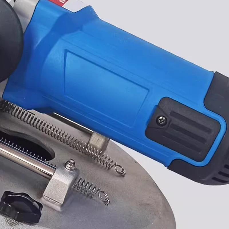 

Electric Dehorner (for Large Livestock) 1700W Farm Equipment | Sheep Dehorning Tool | Calf Dehorner | Cattle Horn Cutter