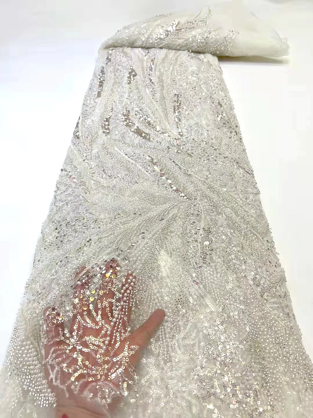 Latest White Lace Fabric With Sequins And Beads,Tulle Luxury Handmade French Nigerian Lace Fabric For Party Wedding Dress Sewing