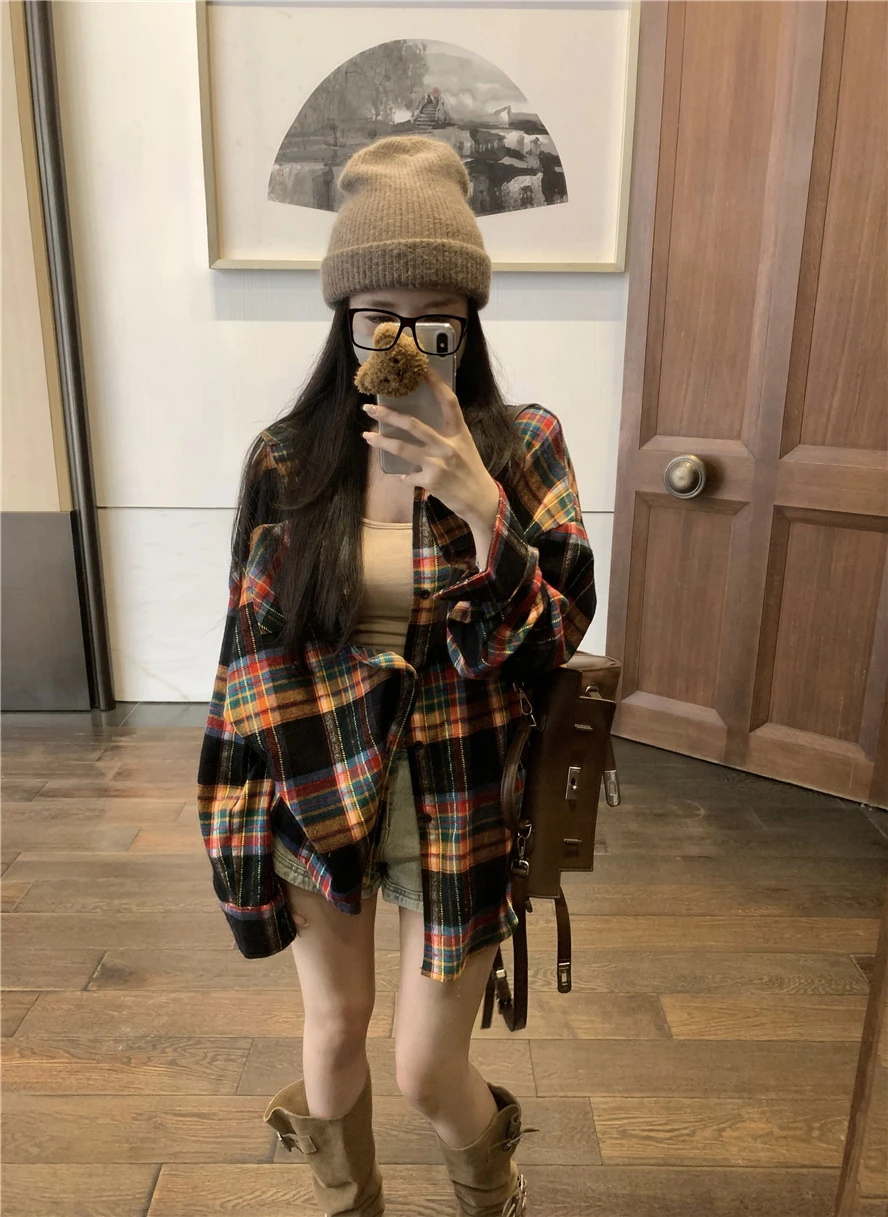 

Женская клетчатая рубашка с длинным рукавом и воротником на пуговицах, повседневные рубашки, куртка, корейская модная уличная одежда, осенние наряды, уникальный женский топ