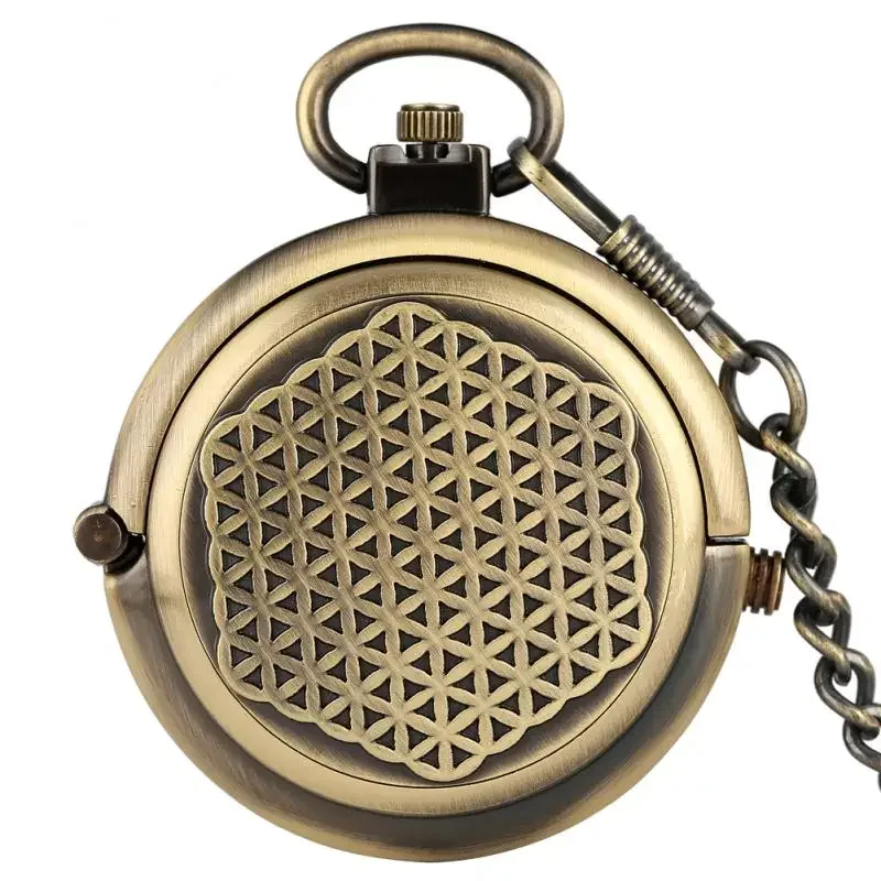 Bronze Pocket Watch Handwinding Mechanical Skeleton Clock Roman Number Dial with Alloy Pendant Chain reloj