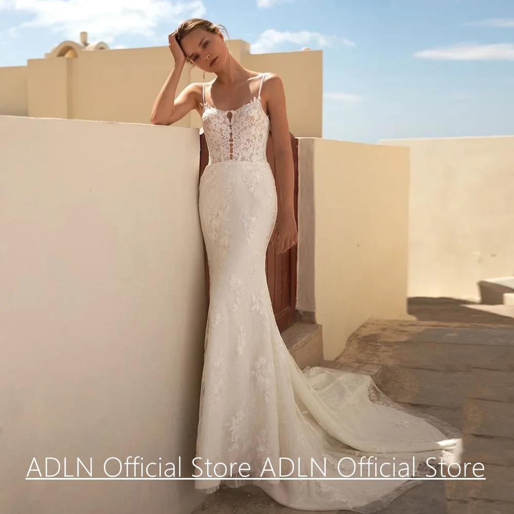 Sexy Lady Mermaid Wedding Dress Customized Spaghetti Straps V Neck Sequined Applique Open Back Bridal Gown Robe De Mariee