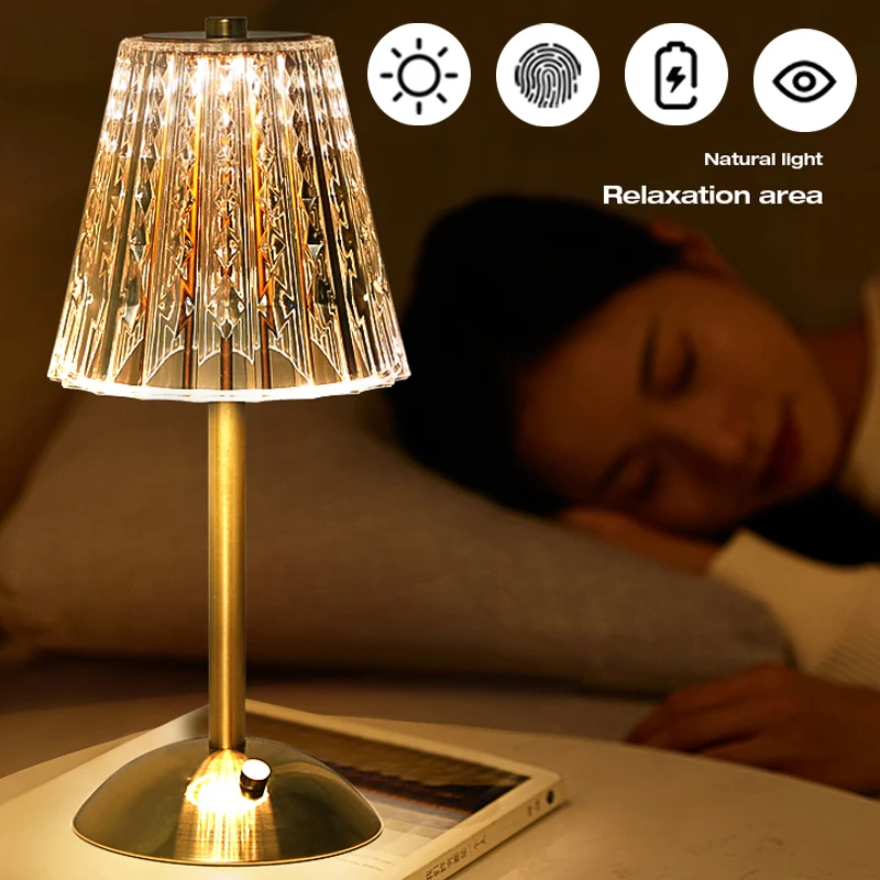 LED Crystal Diamond Table Lamp USB Touch Dimming Desk Lamp Eye-Protection Night Light Restaurant/Hotel/Bar Decorative Light