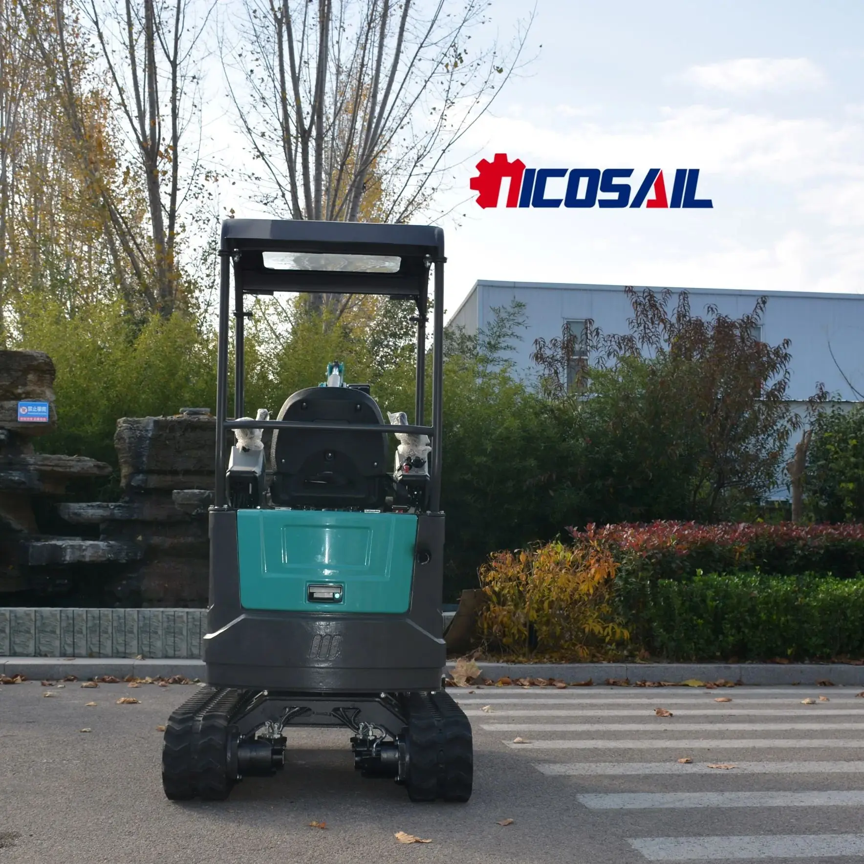 توصيل مجاني للحفارات الصغيرة الصينية الصغيرة للبيع بسعر 1800 كيلو جرام و1.8 طن