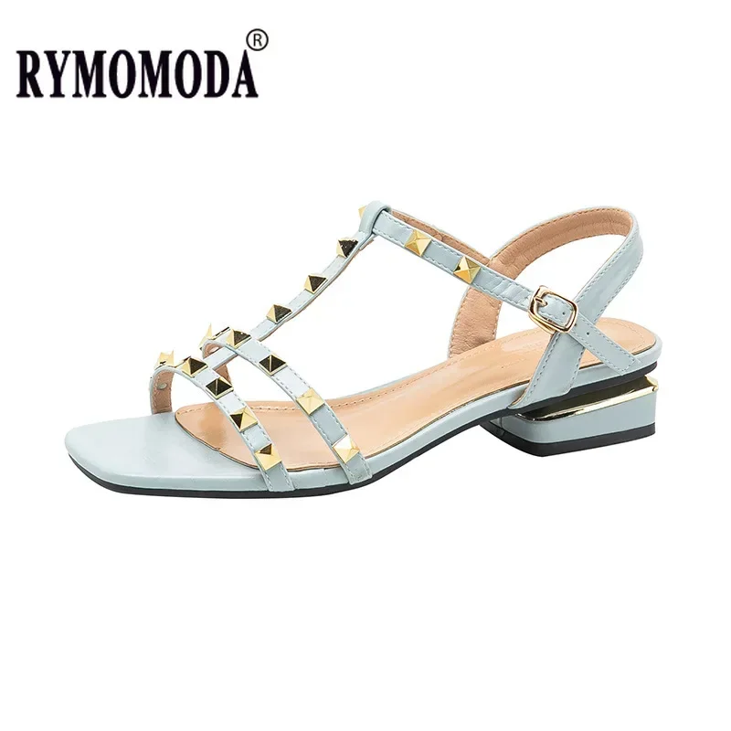 

Flat Sandals Women Summer 2025 Microfiber New Fashion Rivet Thick Low Heel Gladiator Sandals Vacation Gift Shoes Plus Size 42 43