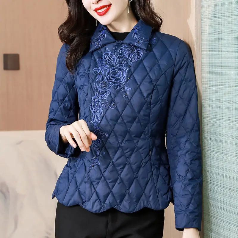 2023Autumn/Winter Female New Embroidered Slim Warm Down Cotton Coat Women Short Versatile Lightweight Cardigan Small Cotton Coat