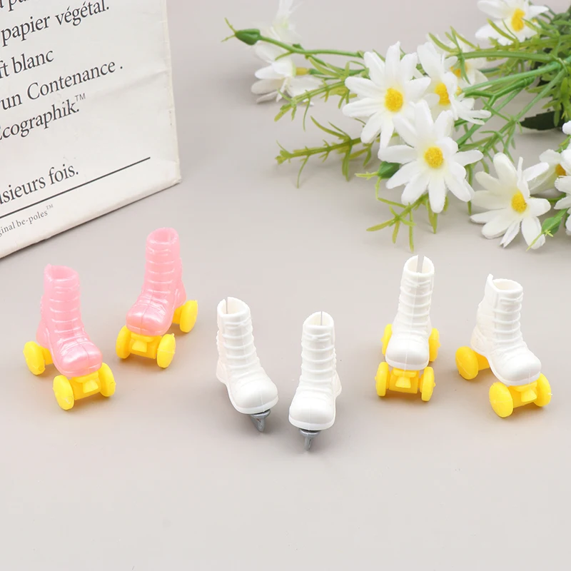 Zapatos de patines de ruedas para muñecas, botas cortas de patinaje de color rosa, botas deportivas decorativas, accesorios para muñecas de juego, 1/6, 1/12