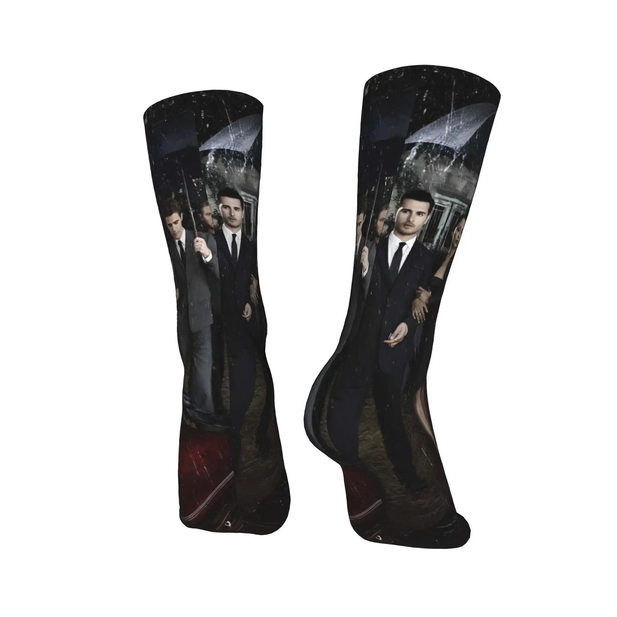 يوميات مصاص الدماء ديمون سلفاتوري الجوارب الخريف جوارب موضة الكبار الرجال الجوارب المريحة تصميم في الهواء الطلق مكافحة العرق الجوارب