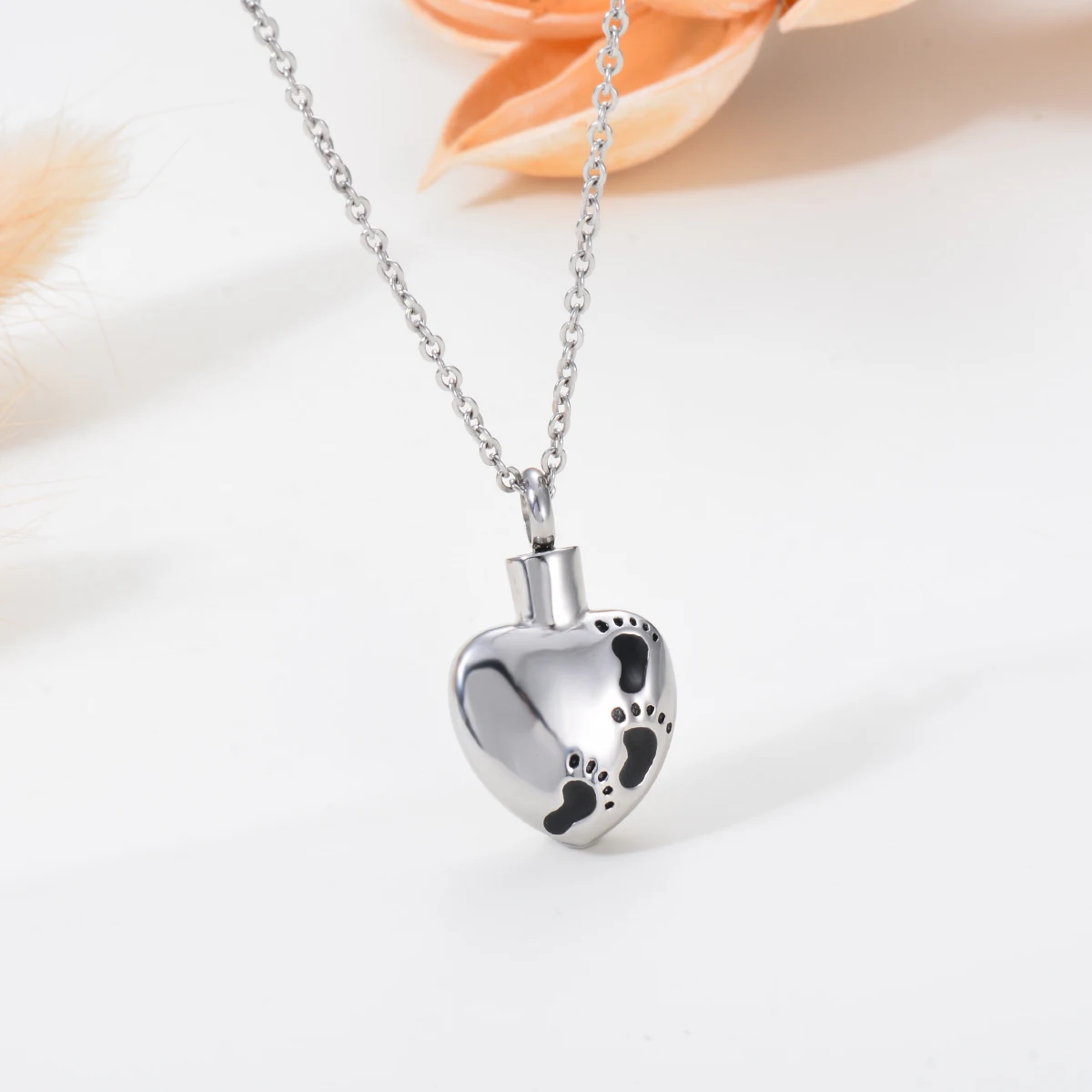 Stainless Steel Always In My Heart Baby Footprint Ashes Urn Pendant Necklace Memorial Cremation Jewelry with Fill Kit