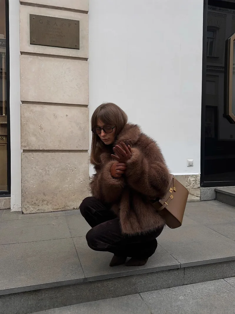 인조 퍼 안감 코트 여성용 자연스러운 지퍼 카니발 시니어 스트랩 혼 조절 가능한 라벤더 텐더 유스풀 웨이스트코트 엘레강스