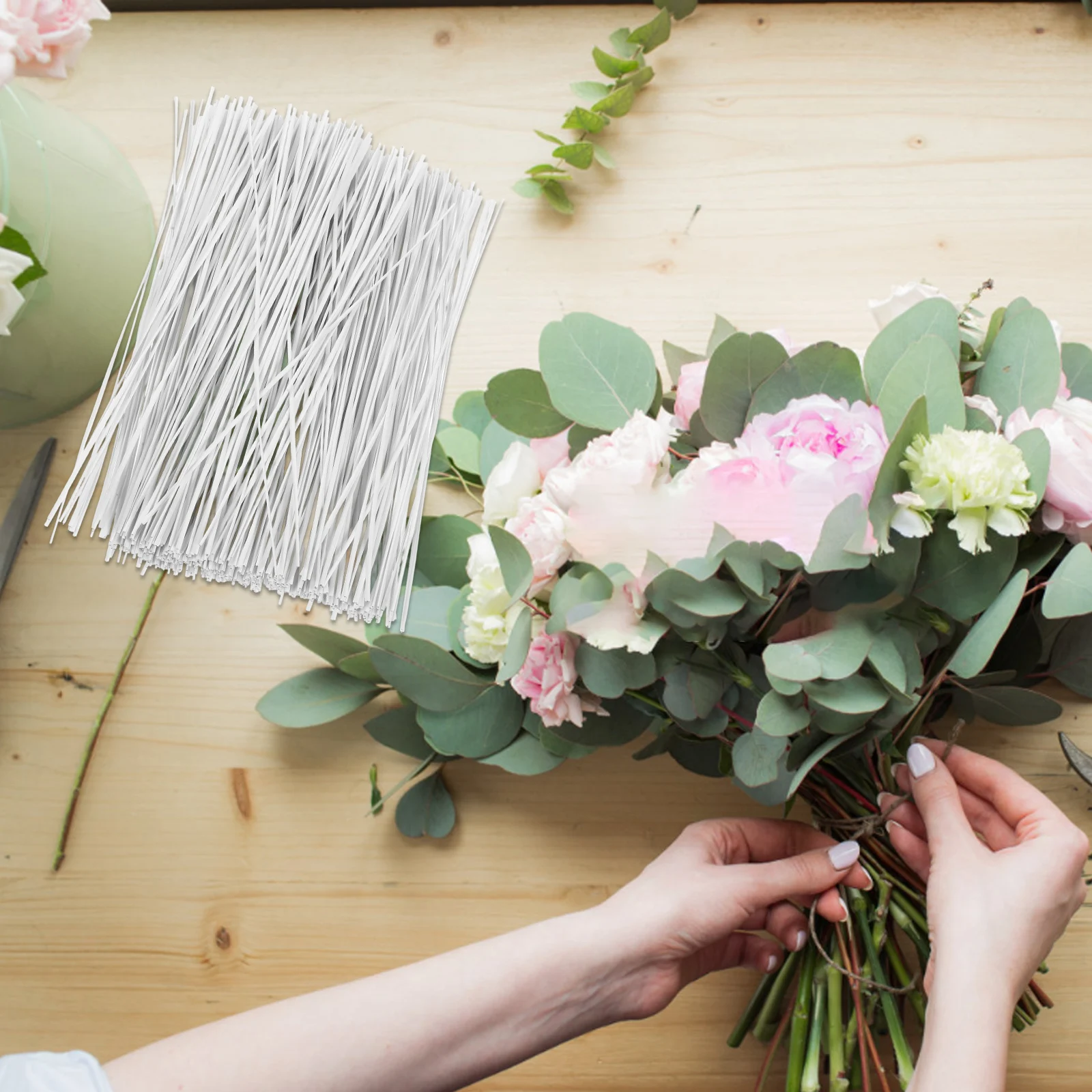 

500pcs Cable Ties 6 Inches Reusable Heavy Duty Wire Wraps for Gardening Home Office Eco Friendly Cord Management Plastic Coated