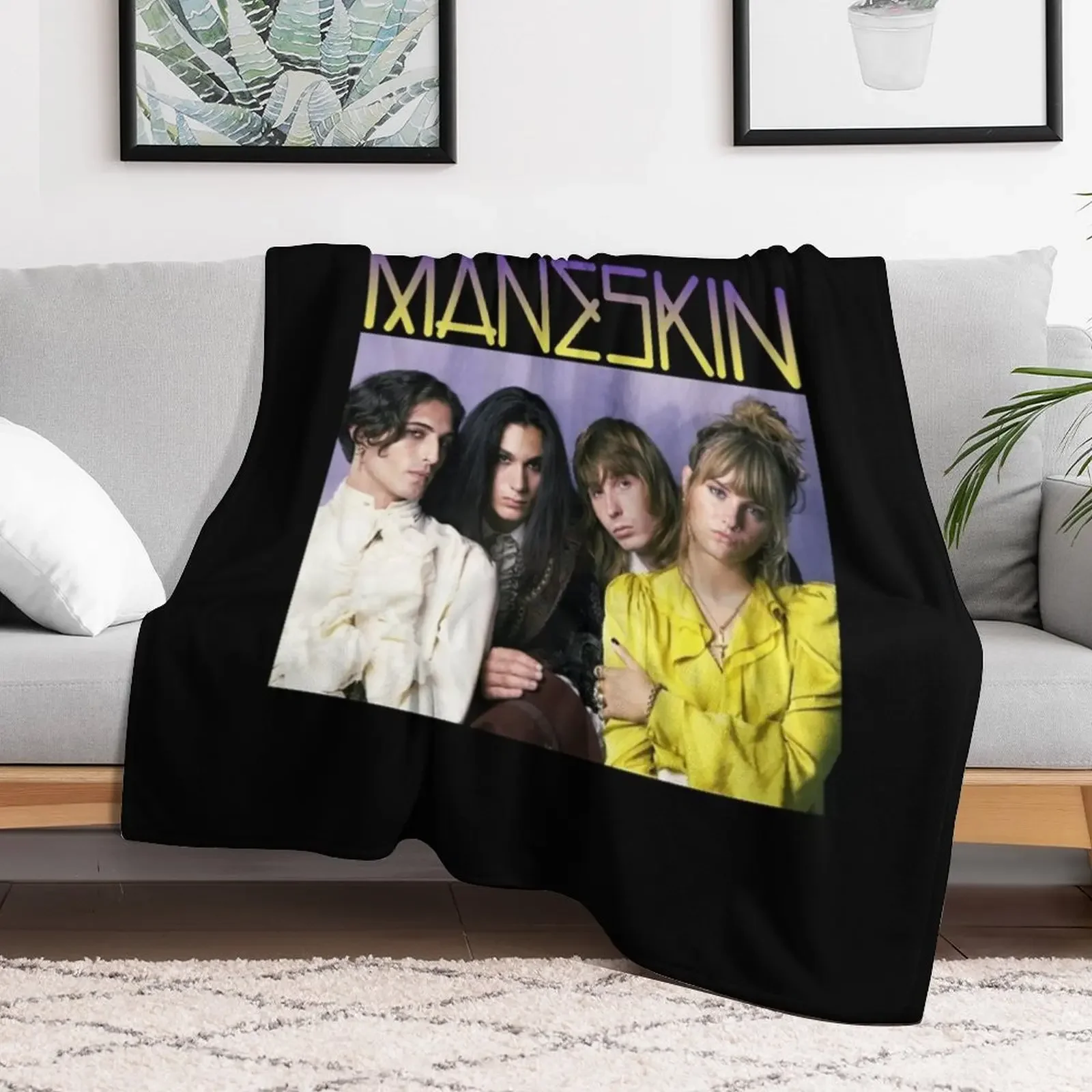 Maneskin Throw Blanket Foldable Soft Warm Blanket for Outdoor Use