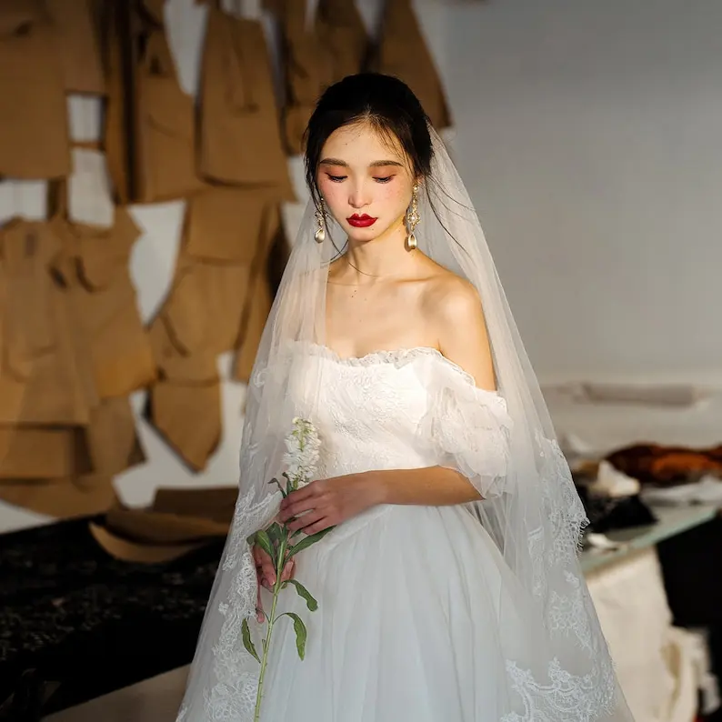 Handmade Customization Length Lace Cathedral Wedding Veil Romantic French Trailing Bridal Veil Wedding Accessories