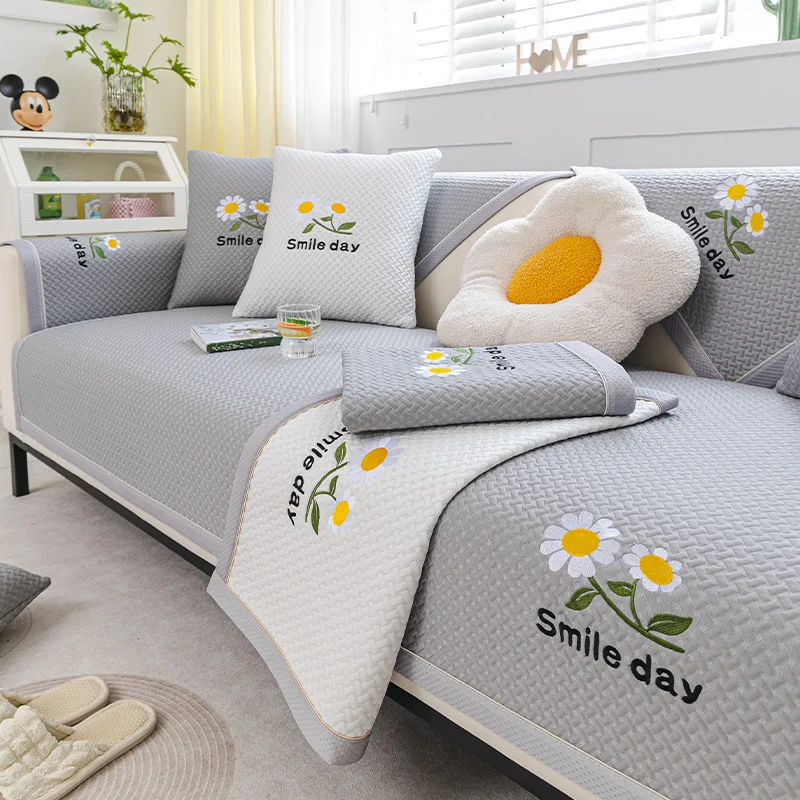 2024 Summer Home Cool Feeling Flower Slipcover Funda sofá Non-slip Ice Silk Sofa Cushion Couch Sofa Covers Mat housses de canapé