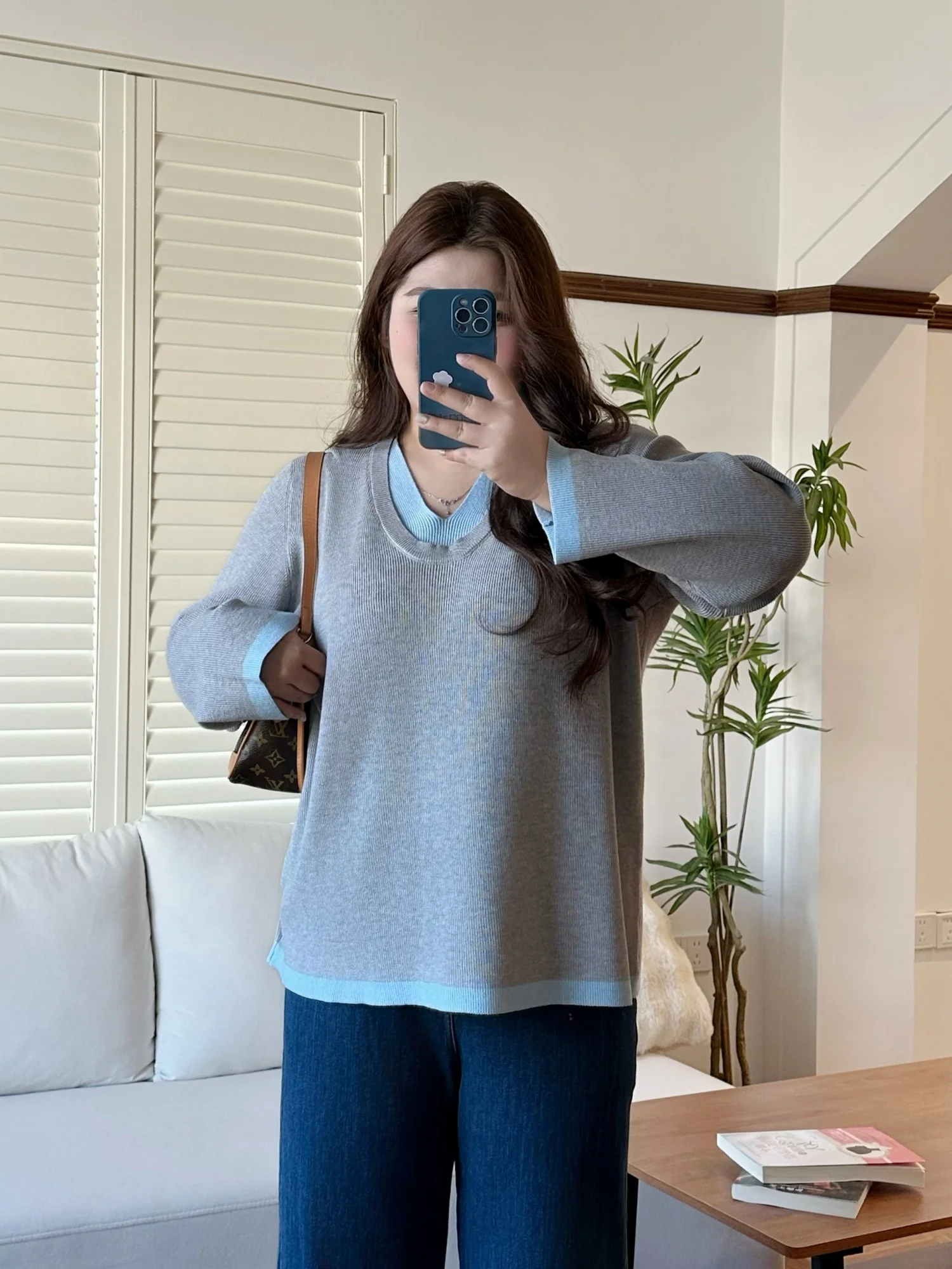 

Spring Casual Double Layer Knitted Sweater plus Size Women's Soft Layering Trendy Fake Two-Piece V-Neck Long Sleeve Top