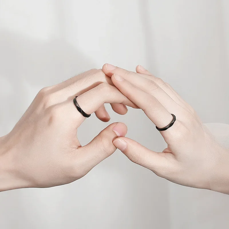 1pcs Black White Lozenge Couple Rings Set Open Adjustable Ring Eachother Lovers Minimalist Ring Gift Wedding Rings Bride Jewlery