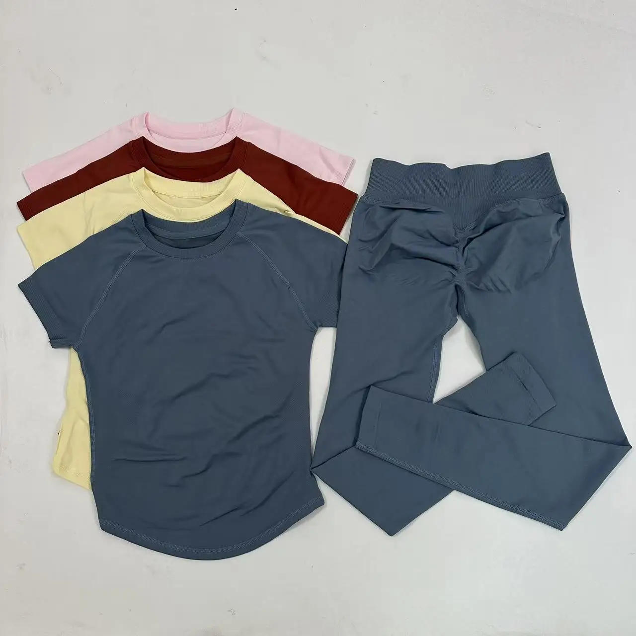 2 Pieces Sports Set Women Yoga Slim Fitness Active Top Suits Low Ribbed Band Gym Seamless Short Set Workout Leggings Sets