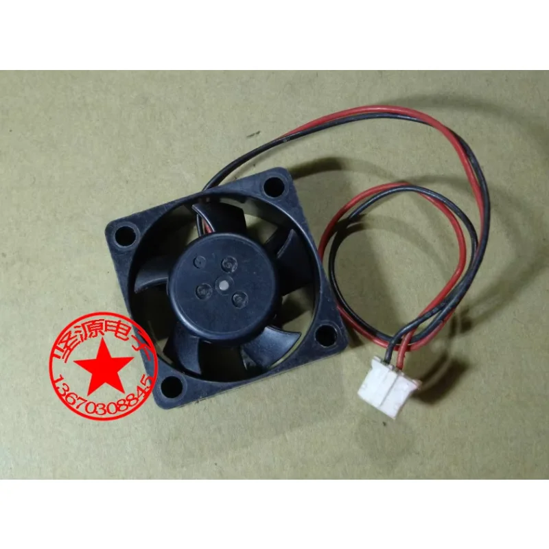 Nidec D03X-12TM 14 DC 12V 0.05A 30x30x10mm 2-wire Server Cooling Fan