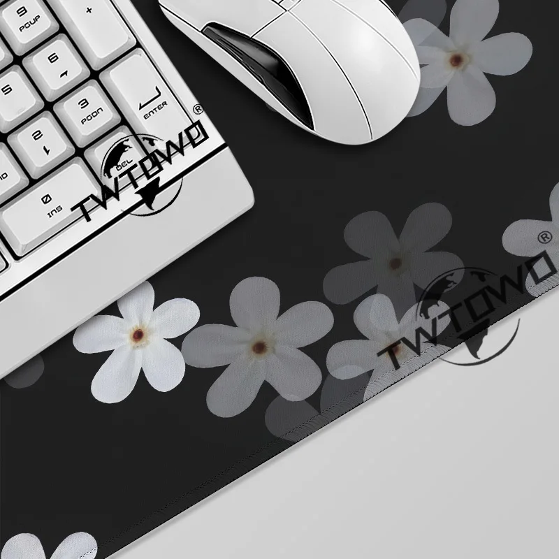 Mouse Pad Black And White Flowers Gamer printon demand New Computer Mousepad XXL Mechanical Keyboard Pad Office Table Mat