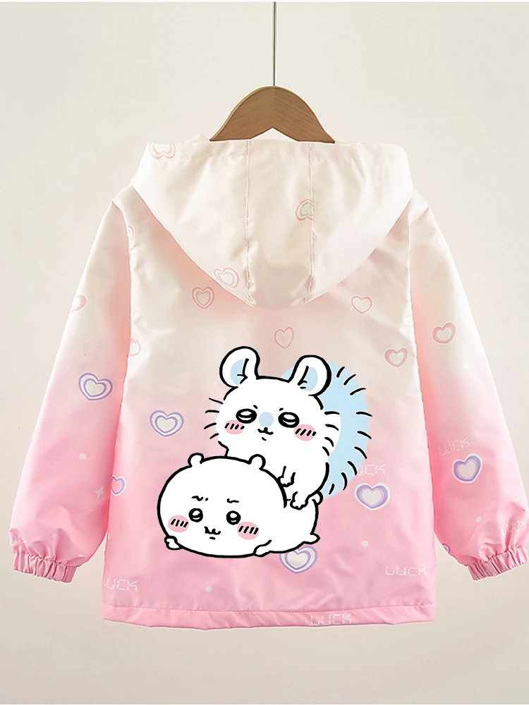 Niedliche Chiikawas Hachiware Usagi Mädchen Kapuzenjacke, Kinder-Windjacke, Outdoor-Freizeitjacke, wasserdichte Jacke, Reißverschlussjacke, Oberbekleidung. – Detail 2