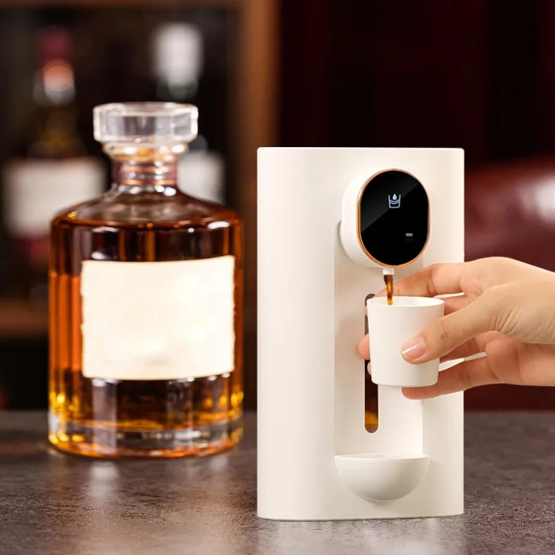 

Подарочный автоматический электрический диспенсер для вина с двумя чашками