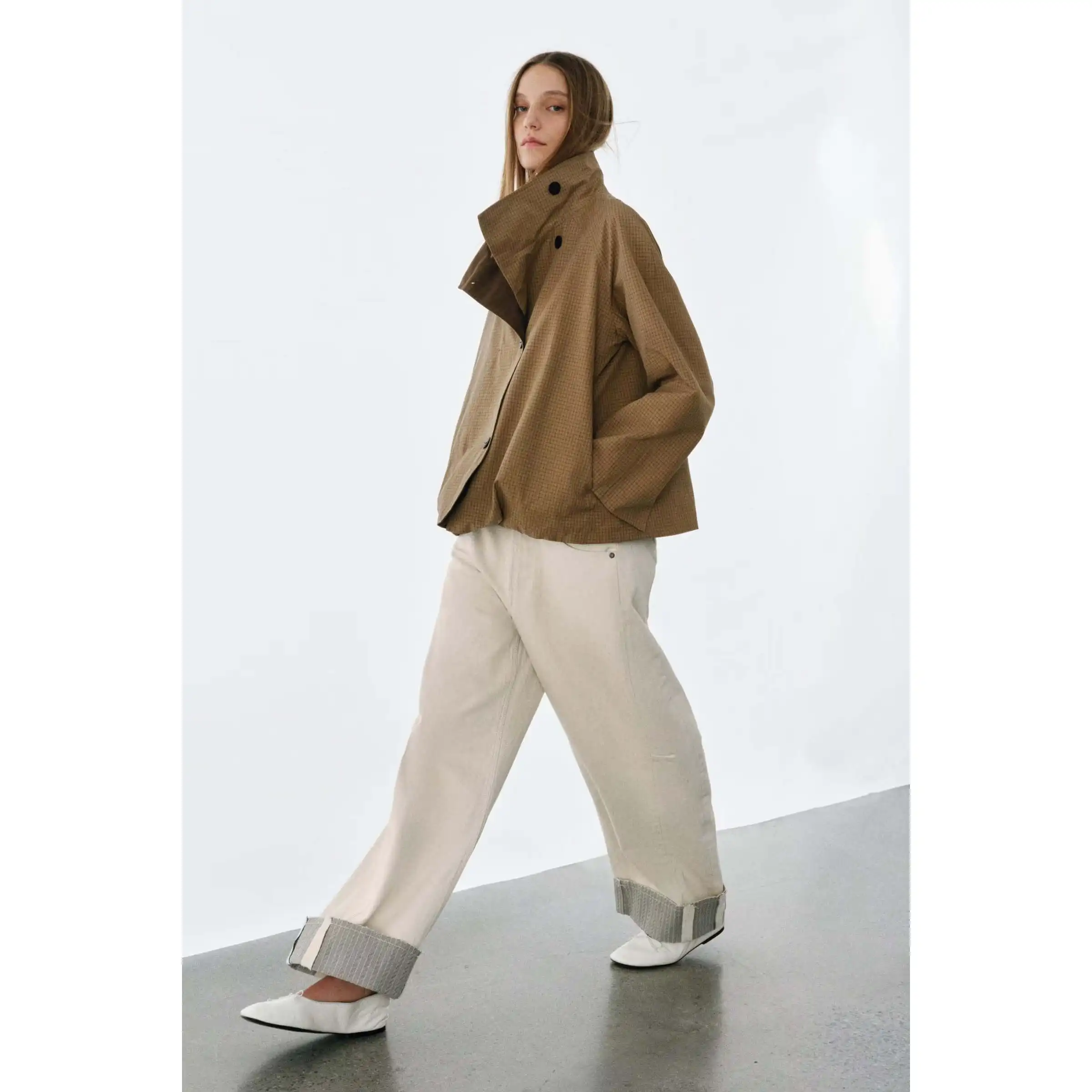 Double-Sided Fashionable Windbreaker Jacket Women's Loose Fit Polyester Fiber Long Sleeve Stand Collar Button Closure Coat