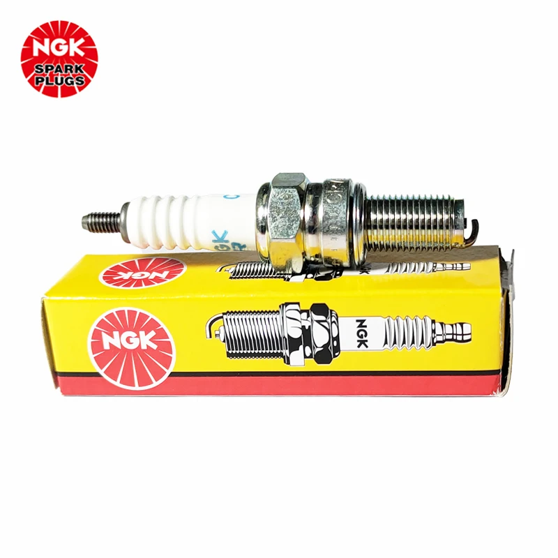 NGK motorcycle spark plug CR7E 4578 is suitable for Jinan light riding Suzuki 125 displacement(1pcs)