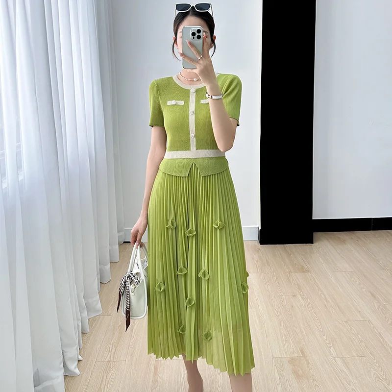 

Miyake Short-Sleeved Elegant Dress Advanced Sense Elegance Elegance Pleated Fake Two Patchwork Dresses Women 2023 Summer New