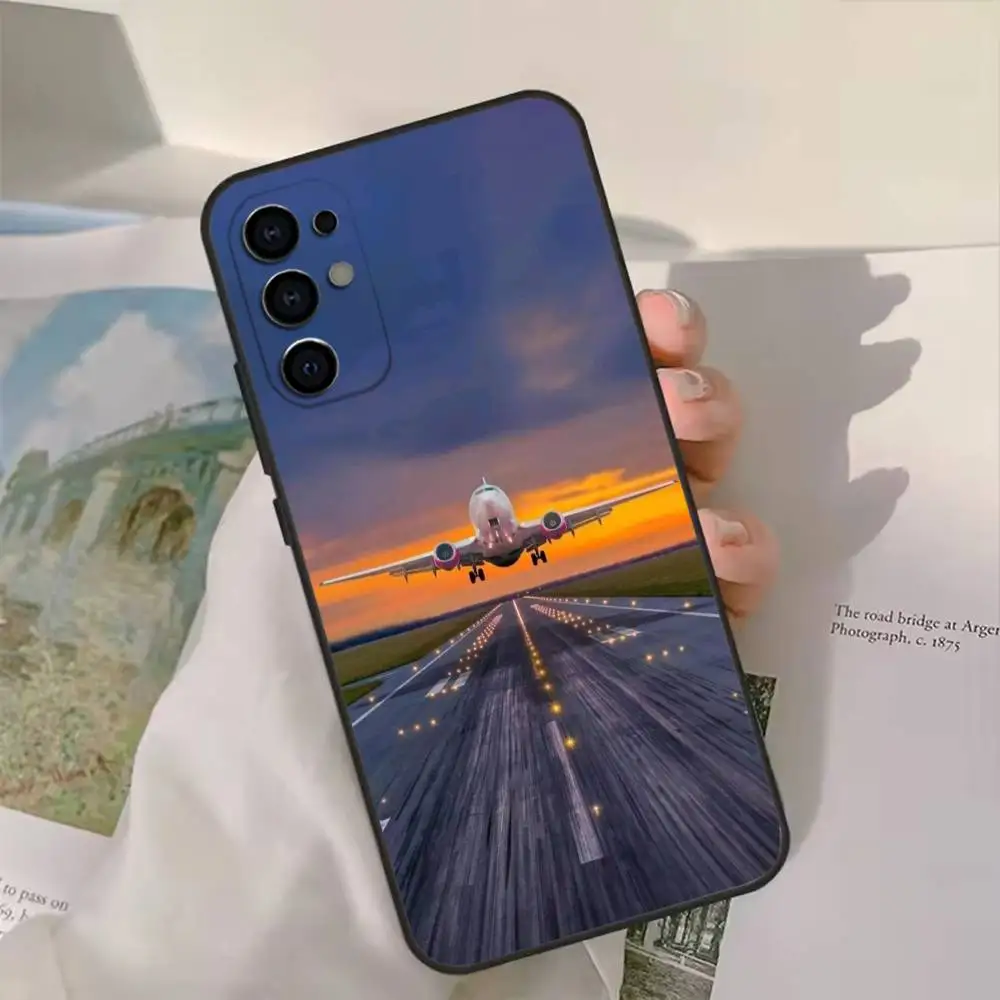 cool Airplane  Phone Case For Samsung S25,S24,S21,S22,S23,S30,Ultra,S20,Plus,Fe,Lite Black Shell