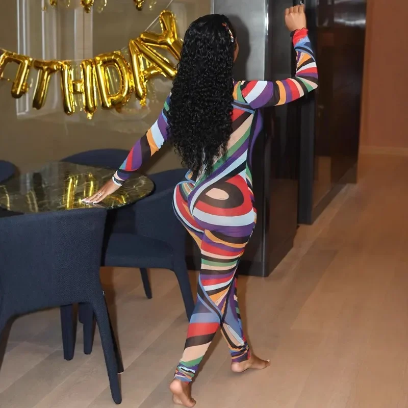 KEXU التعادل صبغ طباعة بقماش شفاف س الرقبة ثوب بودي كون المرأة 2025 الربيع عارية الذراعين مثير النادي الليلي حفلة قطعة واحدة عموما السروال القصير