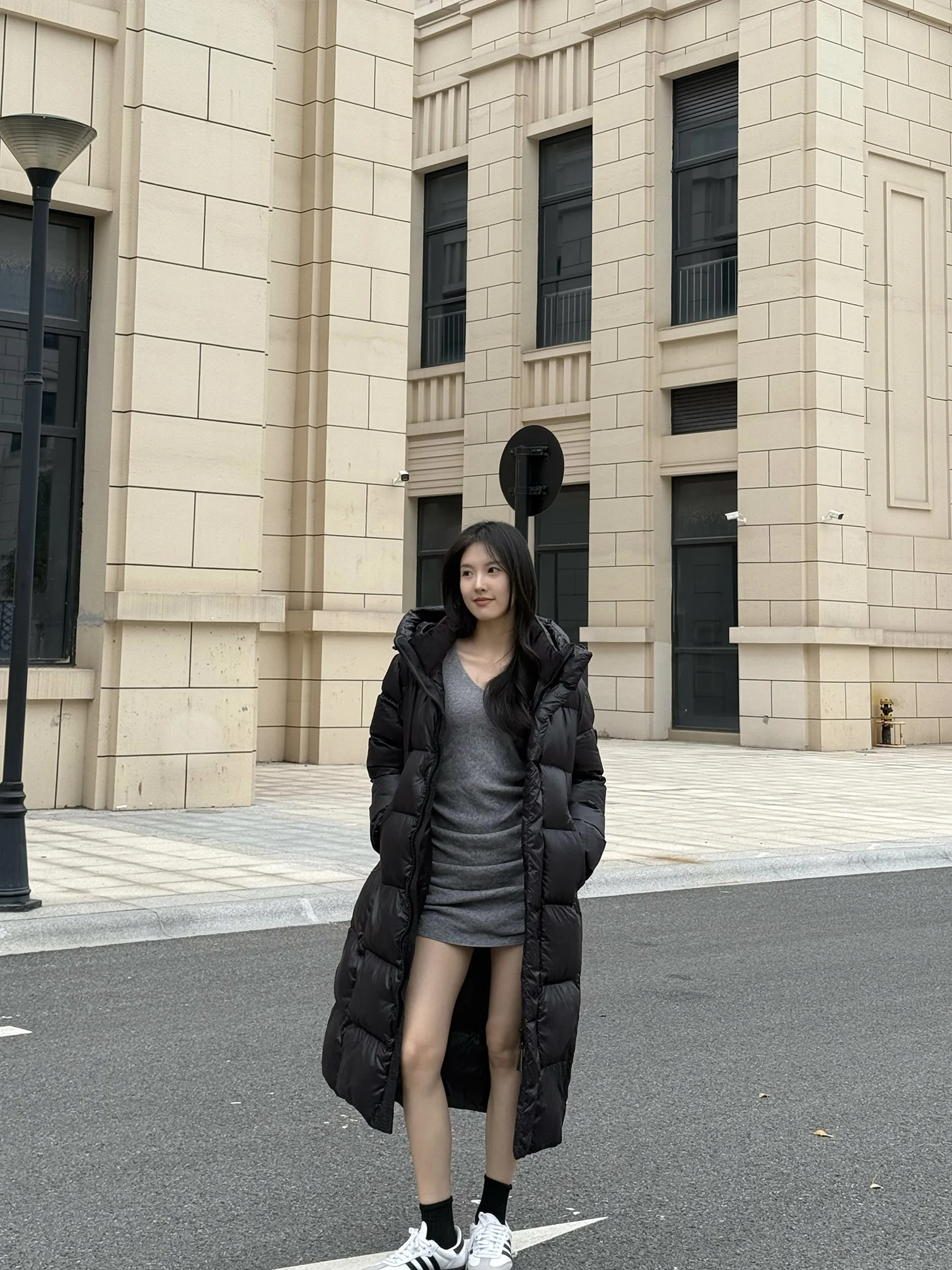 

Классический стеганый пуховик Pigpigbig Bla Long Thiened Durable Quilted Jaet для пар, средней длины, для молодых женщин, на зиму