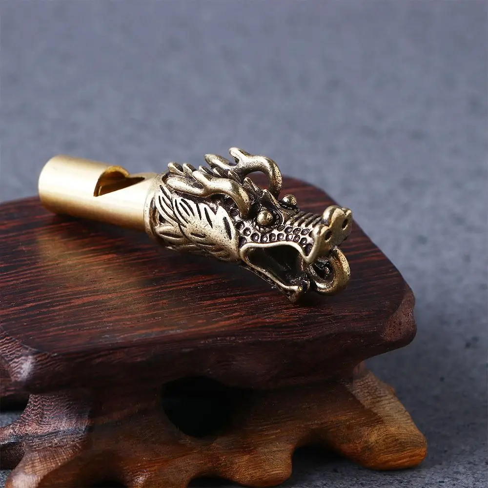 

Men Women Handmade Brass Dragon Head Survival Outdoor Keys Chain Whistle Outdoor Survival Tools Car Pendants
