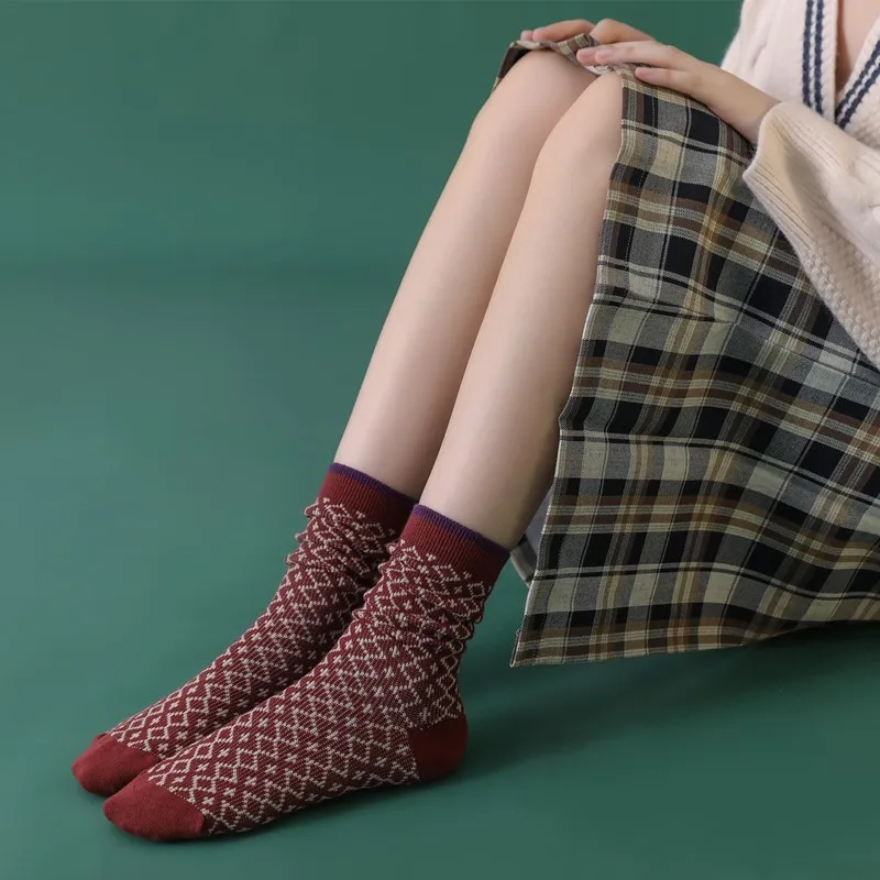 Autumn Winter Net Red Couple Socks Middle Tube Socks Ins Tidy Cotton Socks Great Plaid Stockings Solid Color Socks