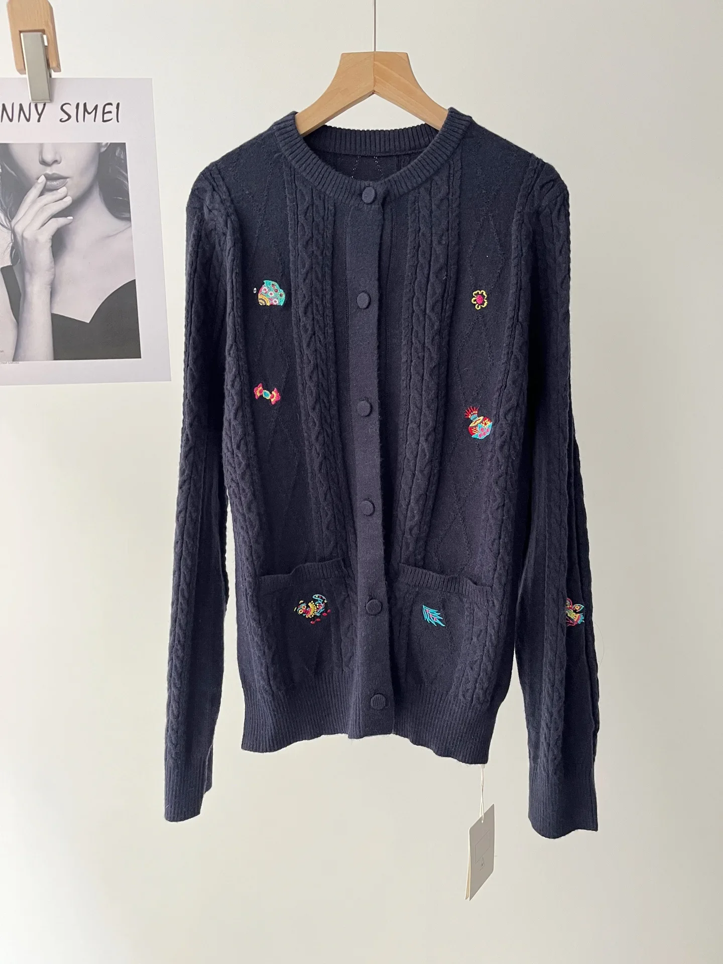 

Spring new temperament versatile knitted cardigan women's navy blue embroidered casual sweater 51c-0005
