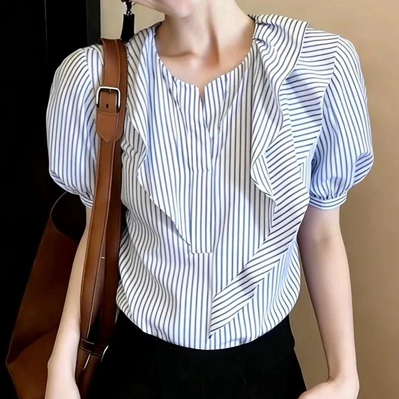 Vintage Women\'s Blouses Spring/Summer New Striped Korean Shirts Loose Ruffle O-neck Top Women Clothing Sales