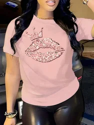 Crown Sexy Lips Graphic T-shirt Women Casual Loose Basic Tops Summer Short Sleeve Round Neck Classic Fashion Tee