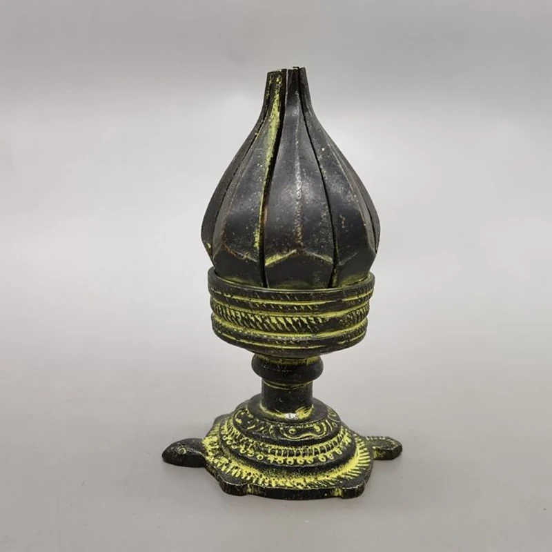 Copper oil ornament, antique collectible, Buddhist temple offering, lotus lamp decoration, craft item