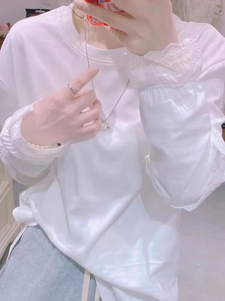 

Faionable Lace Trim Splice Long Sve Base irt Женская одежда Универсальная футболка весеннего сезона с прямой трубкой стандартного кроя