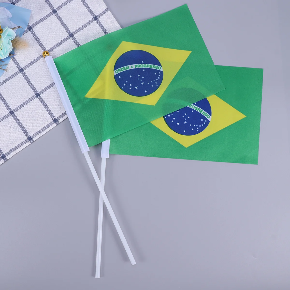 

50Pcs Hand Held Small Brazil Handheld Stick Flags Perfect for Party Festival Desk Celebration Decoration