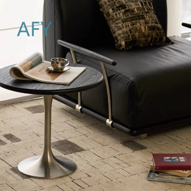 Round Mid-Century Solid Wood Coffee Table for Sofa Creative Side Table Tea Table Modern Minimalist Bauhaus Style Designer