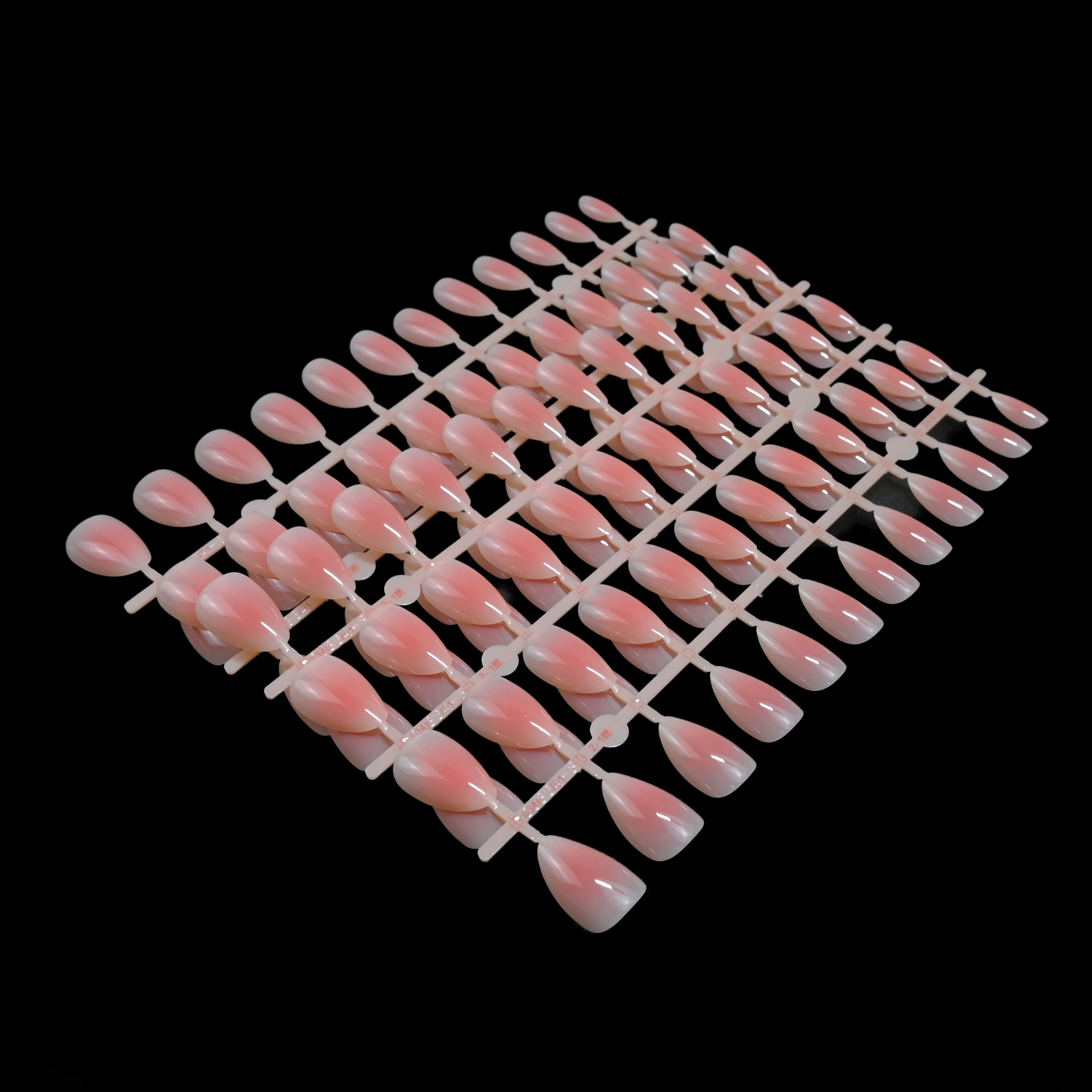 120 pezzi di unghie finte cort - Press On Nail Set recensione e prezzo