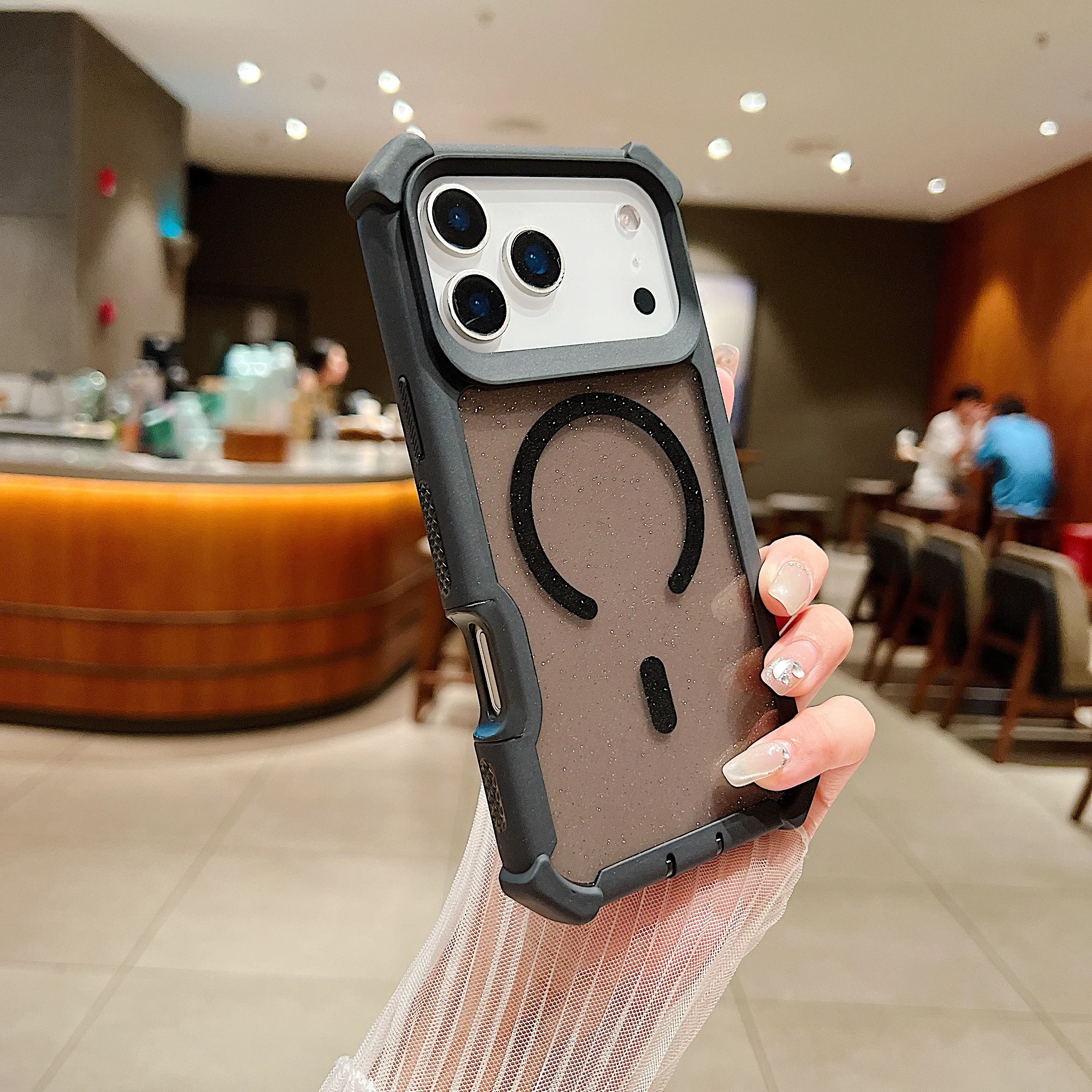 

Ins Style Magnetic Wireless Charging 2-in-1 Phone Case Translucent Shockproof Phone Case for Iphone 17 Pro Max
