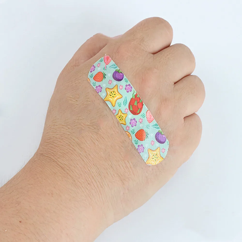 

100pcs Cartoon Animal Pattern Waterproof Hemostasis Kids Band Aid Stickers Adhesive Bandage Wound Strips Plasters for Children