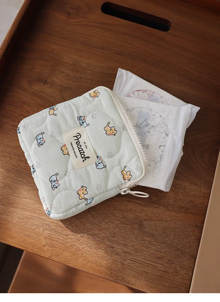 Niedliche bedruckte Katzen-Aufbewahrungstasche, Kosmetiktasche, Damenbinden- und Hygieneartikel-Tasche, tragbare kleine Make-up-Tasche für Mädchen – Detail 5