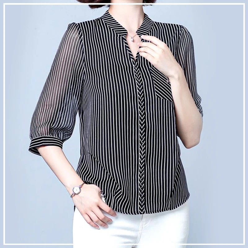 2024 New Summer Simple Commuting Casual Loose Oversize Versatile Fashion 3D Decoration Flip Collar Stripe Three Quarter Shirt