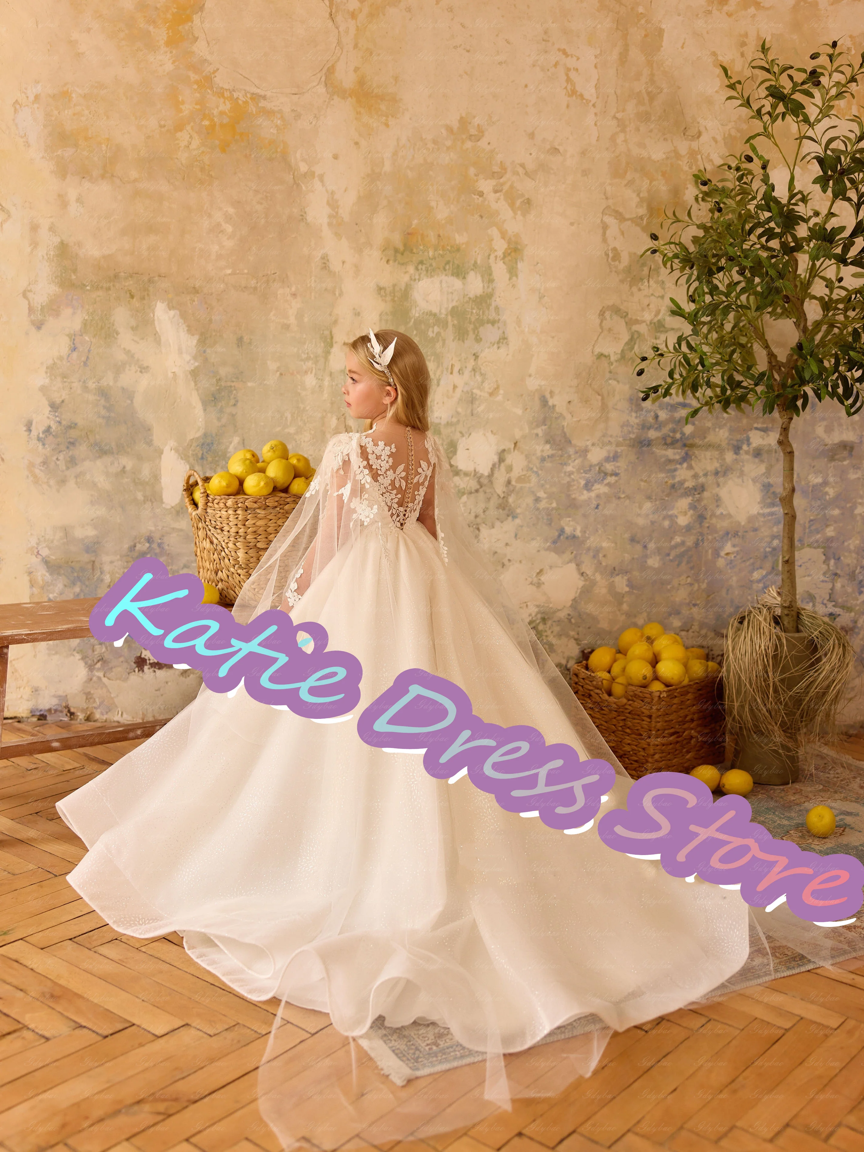 

Ivory Flower Girl Dress For Wedding Sparkling Tulle Puffy Applique Kids Birthday Party First Communion Ball Gowns Cusrtomized
