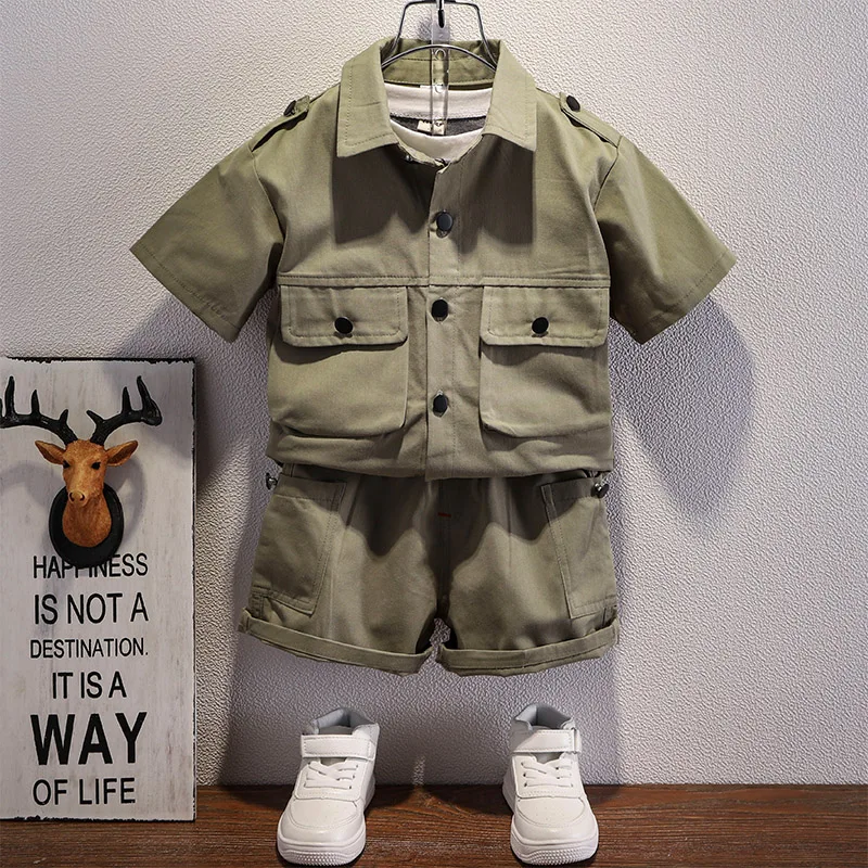 

Western Baby Boys Clothes 2024 Summer Shorts Suit Army Green Button Lapel Shirt Multi-Pocket Workwear Child Set 2 To 8 Years Kid