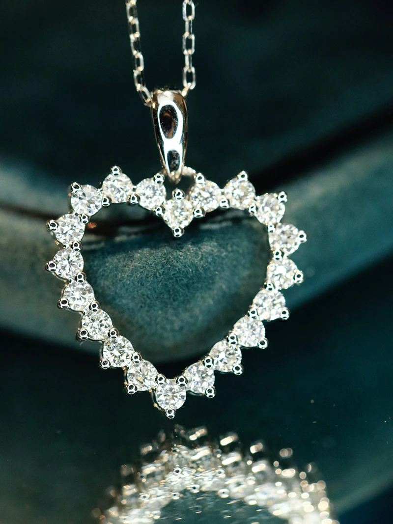 KUGG 100% 18K White Gold Necklace Romantic Heart Shape Real Natural Diamond Pendant Necklace for Women High Wedding Jewelry