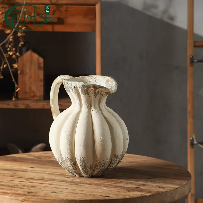 Wabi Sansan Retro Nostalgic Desktop Vase Personalized Creative Kettle Shape Dry Flower Vase Antique Zen Home Decoration
