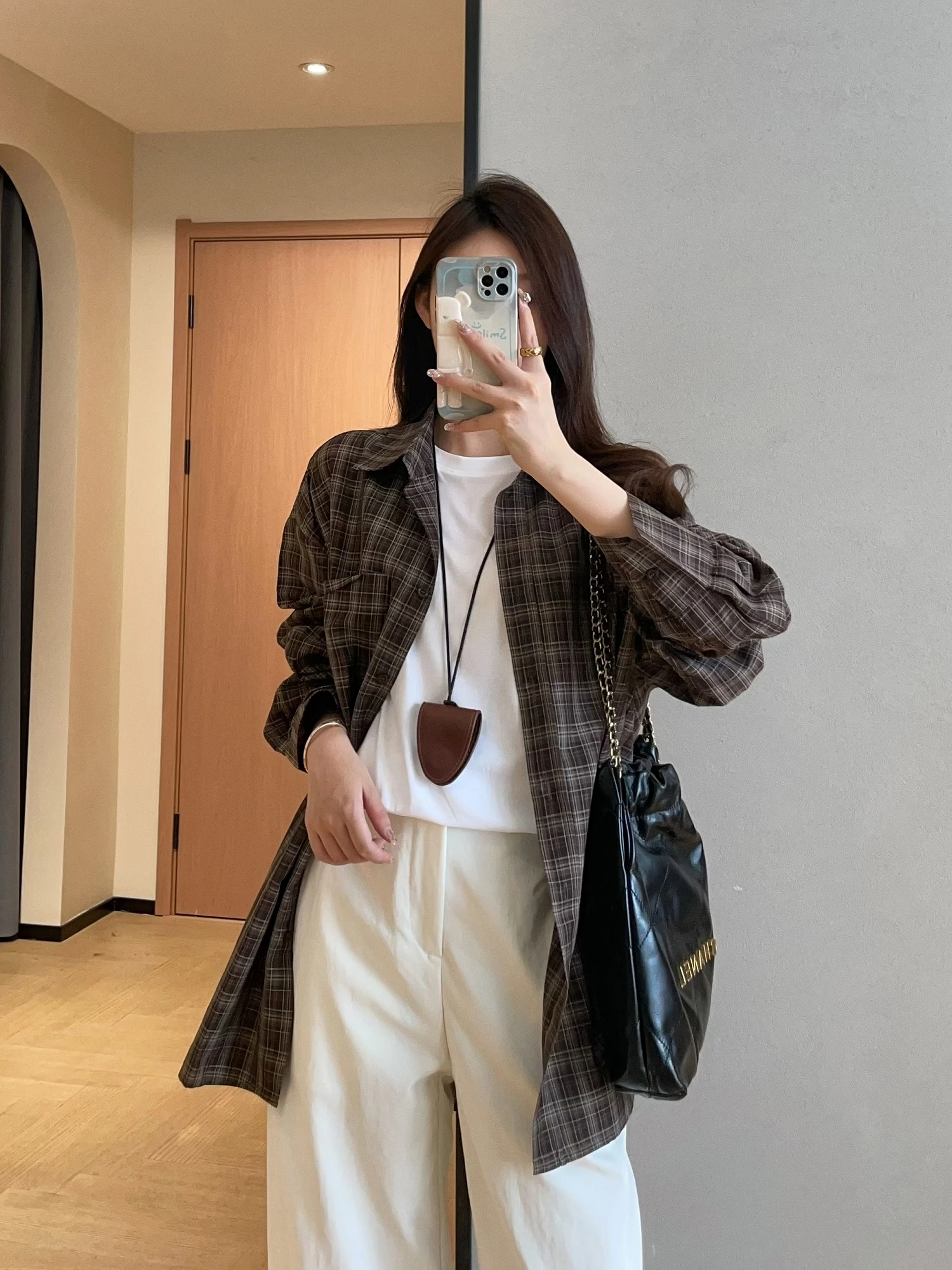 

WTHEONE Vintage Plaid Loose Fit Long Sve irt Women's Autumn 2025 Casual Breathable Cotton Flannel Button up Coat