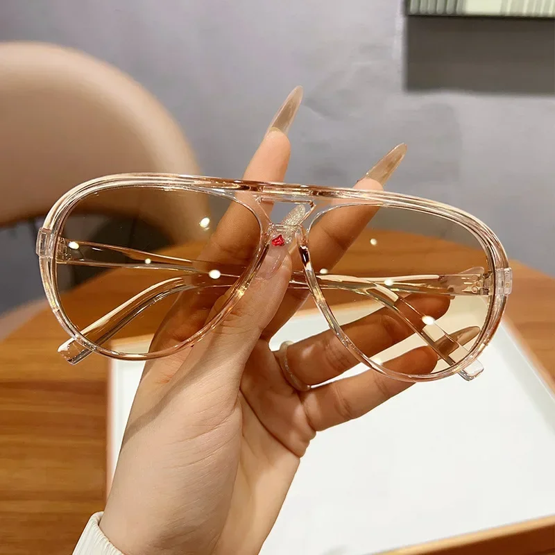 New Fashion Women Large frame Toad Mirror Classic Sunglasses Driving Street Photography Sun Glasses Men UV Glasses